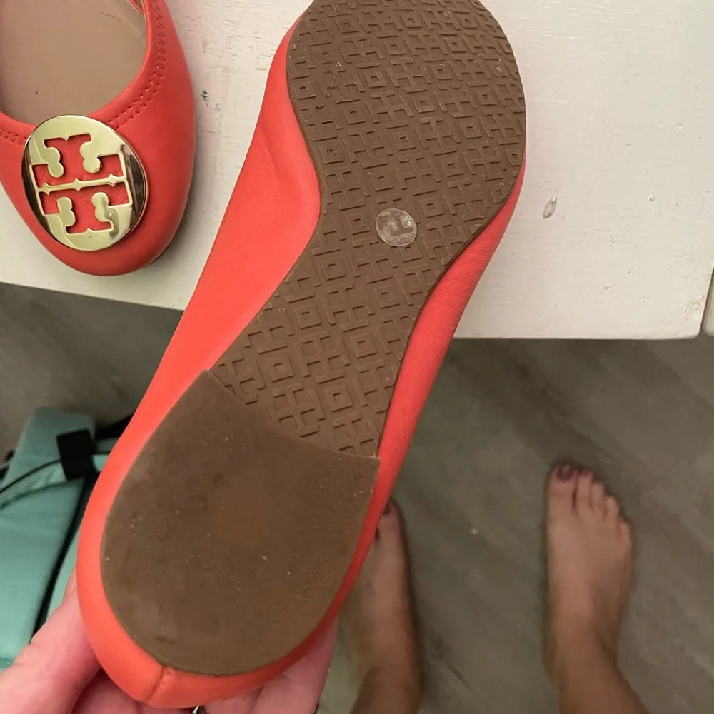 Tory Burch Ballet Flats Coral, lightly used, no tags. - Picture 6 of 6
